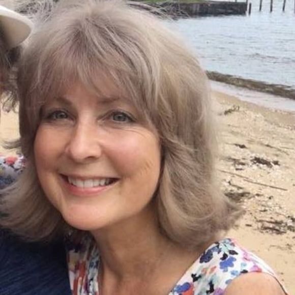 Meet your Posher, Kay - Picture 1 of 1